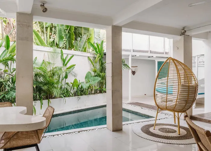 Villa Mara Villa, Garden & Pool, 2 Min To Seminyak (Bali)