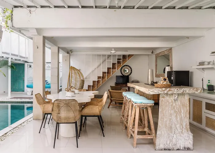 Mara Villa, Garden & Pool, 2 Min To * Seminyak (Bali)