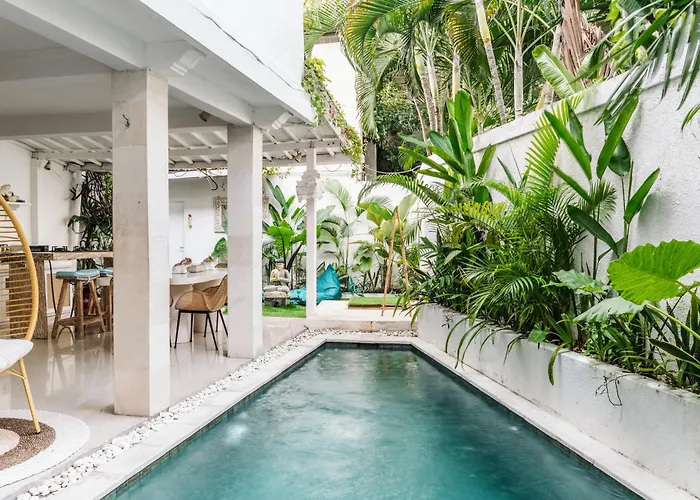 Villa Mara Villa, Garden & Pool, 2 Min To Seminyak (Bali)