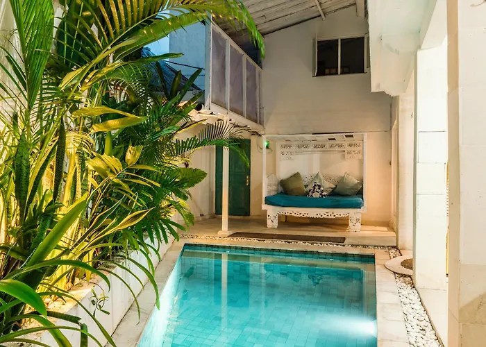 Mara Villa, Garden & Pool, 2 Min To Villa Seminyak (Bali)
